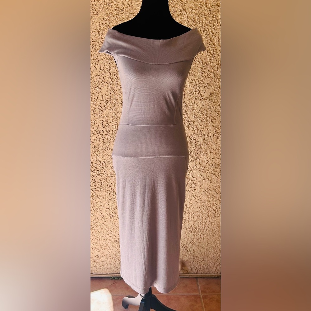 Gray Sleeveless Off-The-Shoulder Dress soft cotton ￼